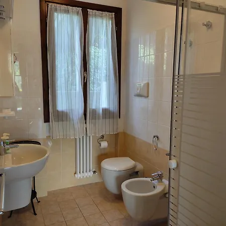Aparthotel Le Terrazze Del Garda - Immobili E Soluzioni Rent 3*
