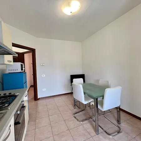 Le Terrazze Del Garda - Immobili E Soluzioni Rent Aparthotel 3*