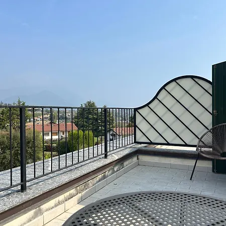 Aparthotel Le Terrazze Del Garda - Immobili E Soluzioni Rent 3*