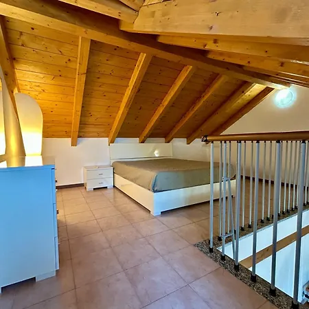Aparthotel Le Terrazze Del Garda - Immobili E Soluzioni Rent 3*