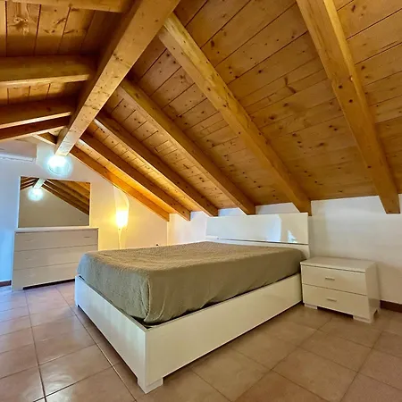 Aparthotel Le Terrazze Del Garda - Immobili E Soluzioni Rent