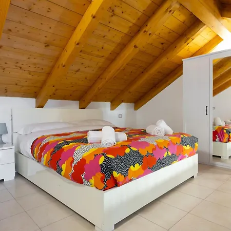 Le Terrazze Del Garda - Immobili E Soluzioni Rent 3*