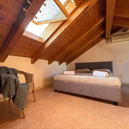 Aparthotel Le Terrazze Del Garda - Immobili E Soluzioni Rent 3*