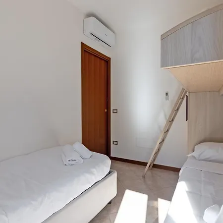 Le Terrazze Del Garda - Immobili E Soluzioni Rent 3*