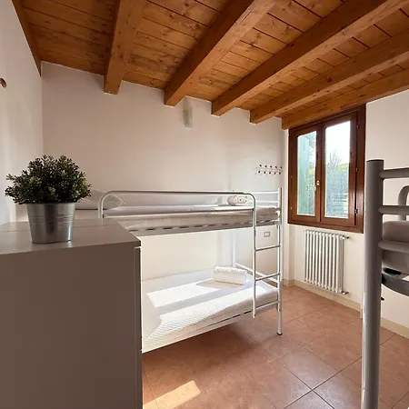Aparthotel Le Terrazze Del Garda - Immobili E Soluzioni Rent 3*